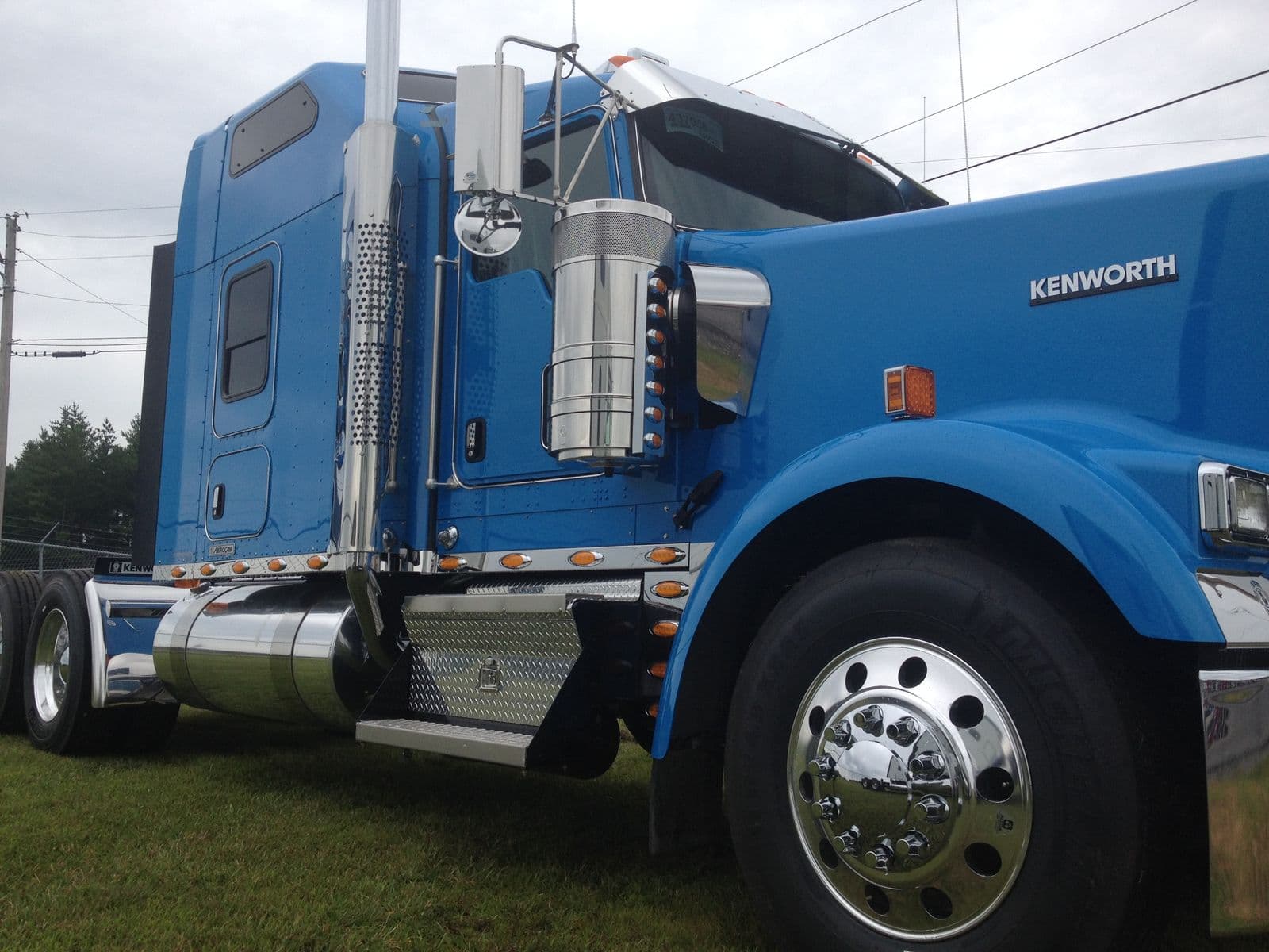2014 W900L glider kit (1).JPG